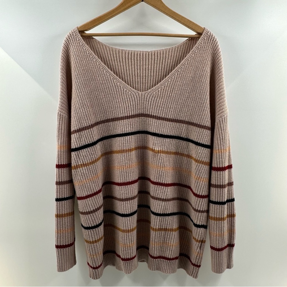 🧸 Beige V‑Neck Sweater w/ Black, Brown & Tan Stripes – Size XL